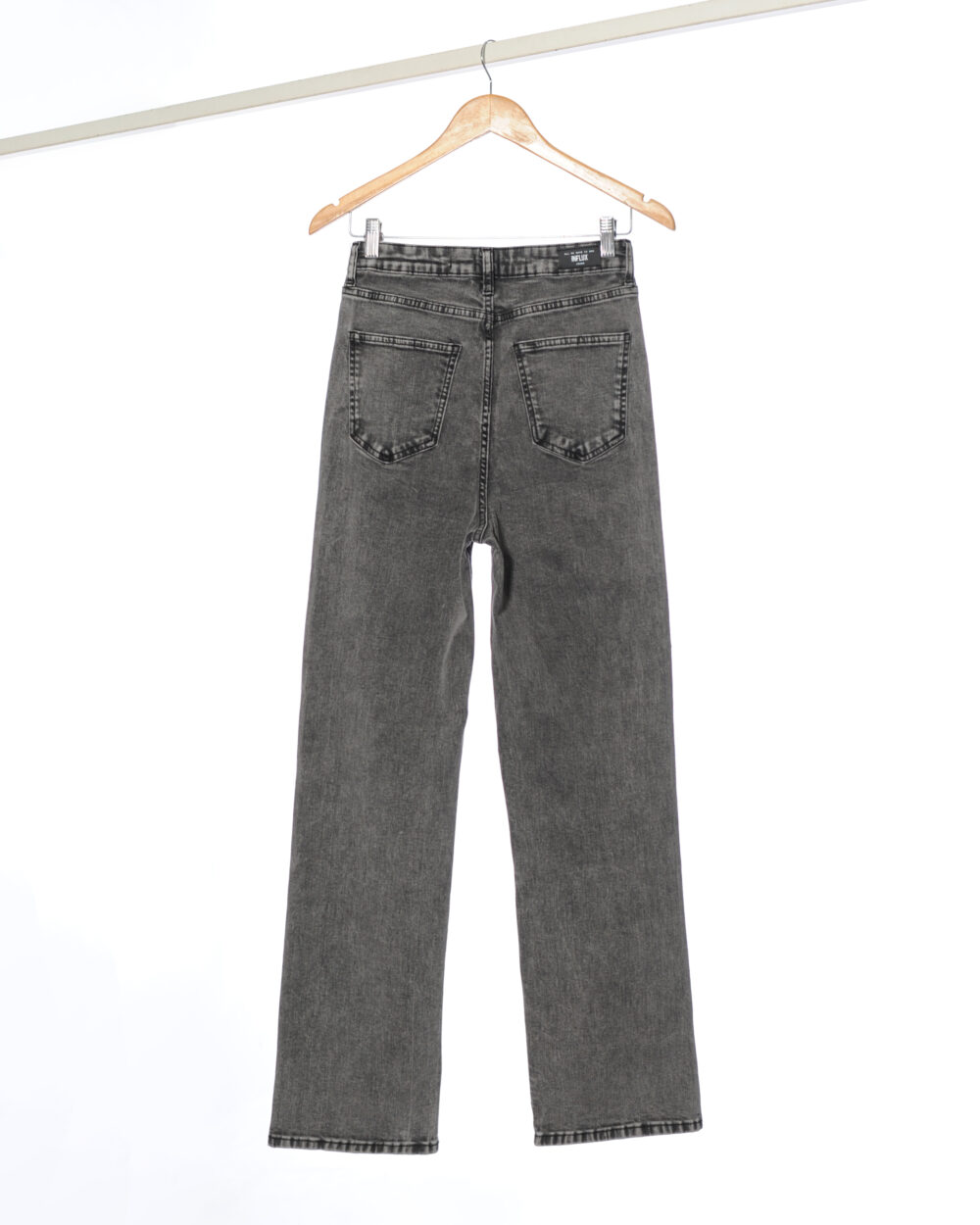 Jean NEVADO #W006 //// AW2025 - Imagen 3